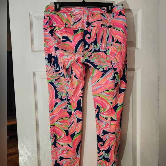 Lilly Pulitzer pants - Picture 2 of 2